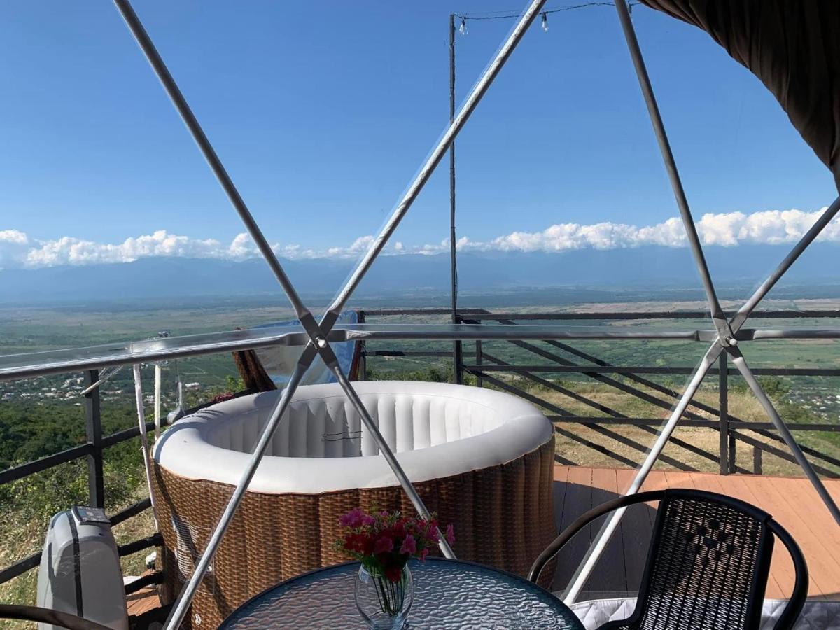Hotel Signagi Glamping Extérieur photo